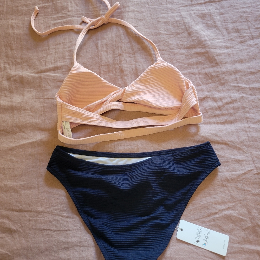 Cupshe pink and black bikini - brand new, tags & liners still attached.